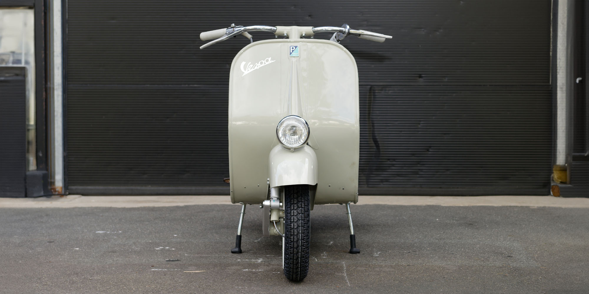 Vespa Faro Basso